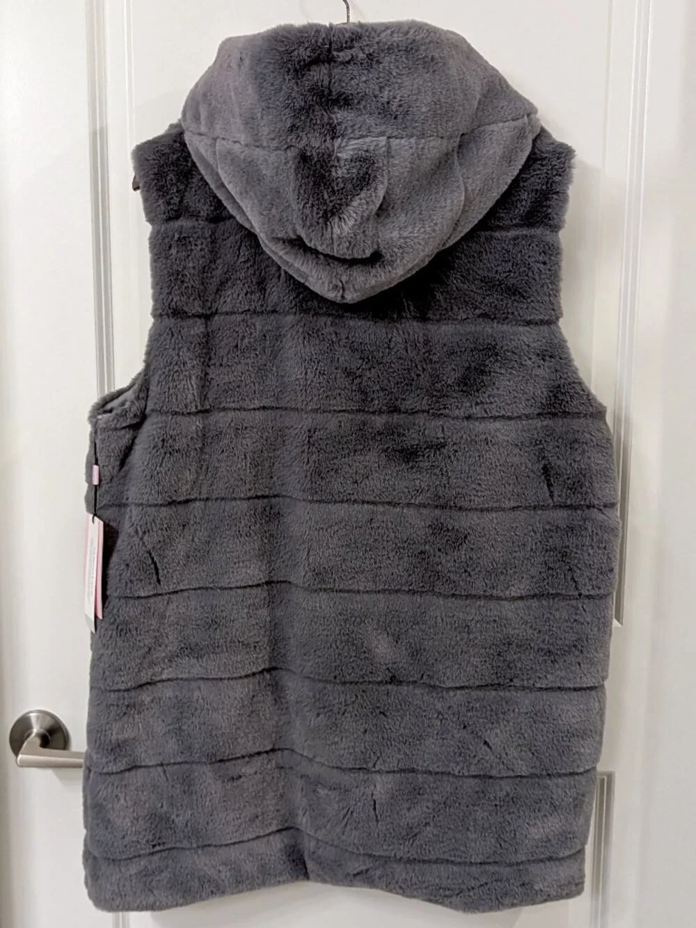 NWT Avec Les Filles Hooded Faux Fur Vest - Picture 2 of 6